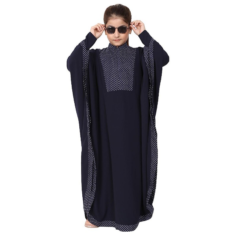 mom and daughter matching abaya